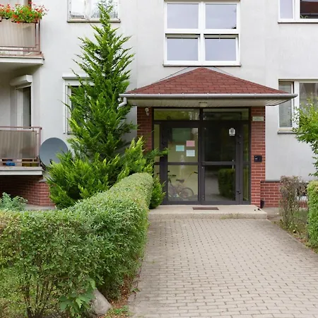 Apartment Underground Studio Ochota By Renters *