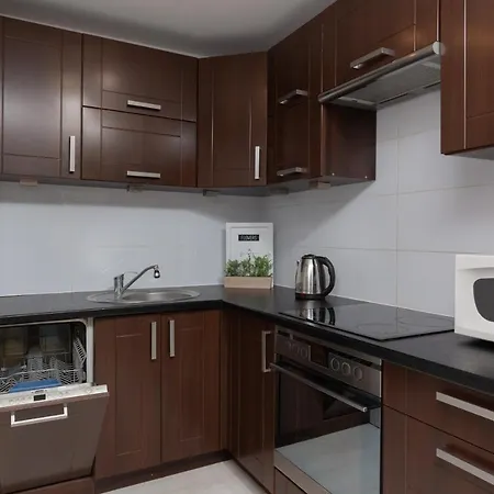 Underground Studio Ochota By Renters Apartment